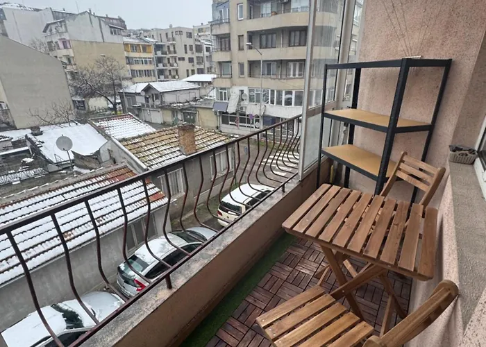 Charming Seaside In Daire Varna