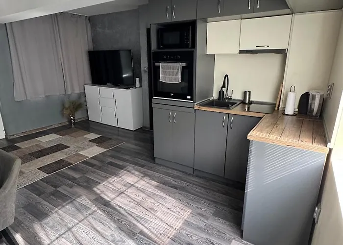 Charming Seaside In Daire *