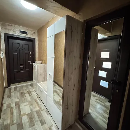 Charming Seaside In דירה *